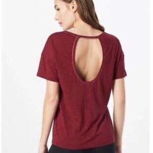 Nike Yoga Dri-FIT Women's Short-Sleeve Metallic Trim Top Burgundy